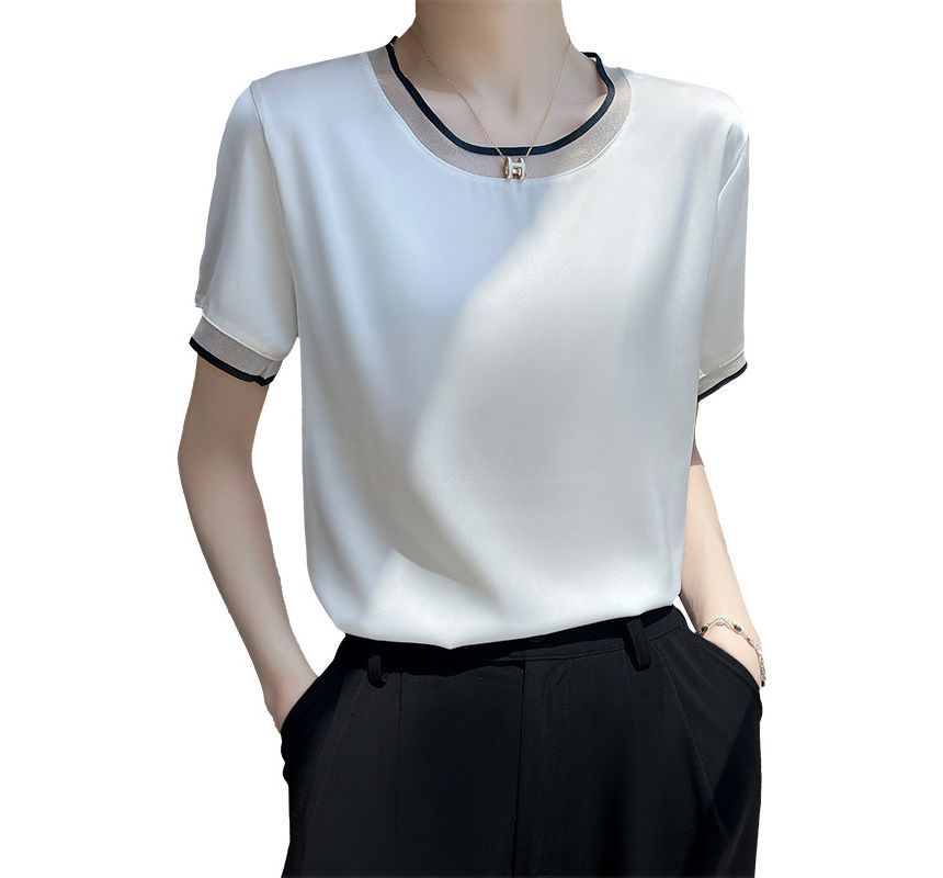 Short-Sleeve Round Neck Contrast Trim Blouse