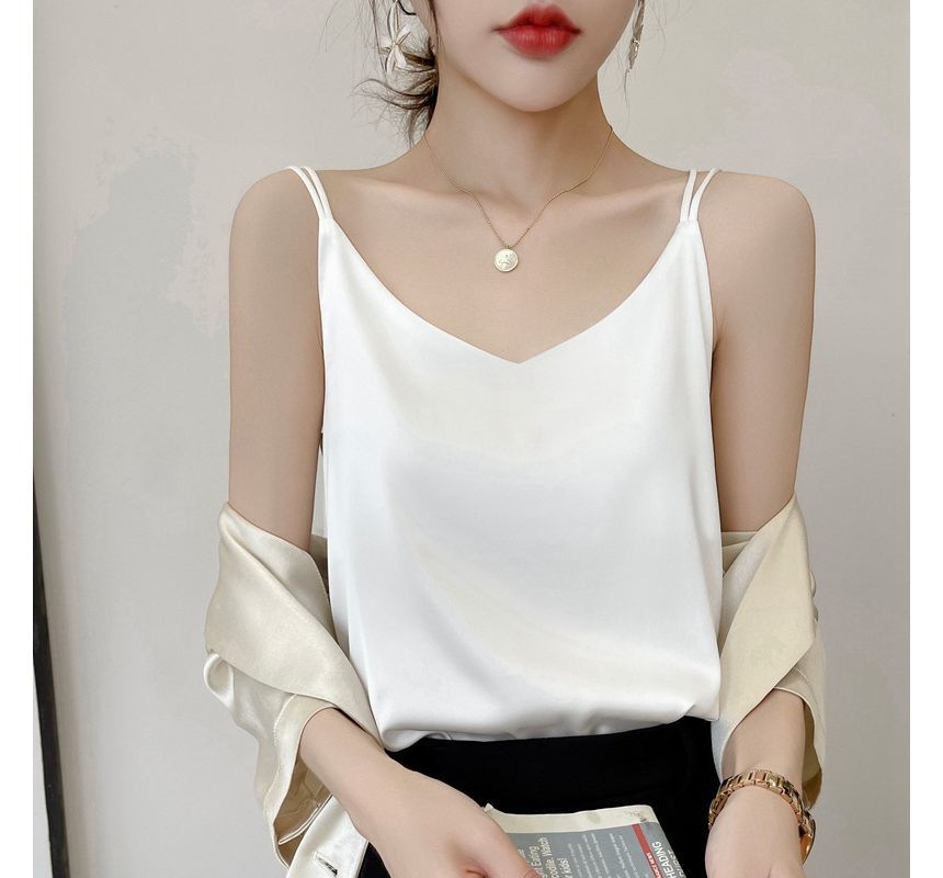 Strappy V-Neck Plain Camisole Top