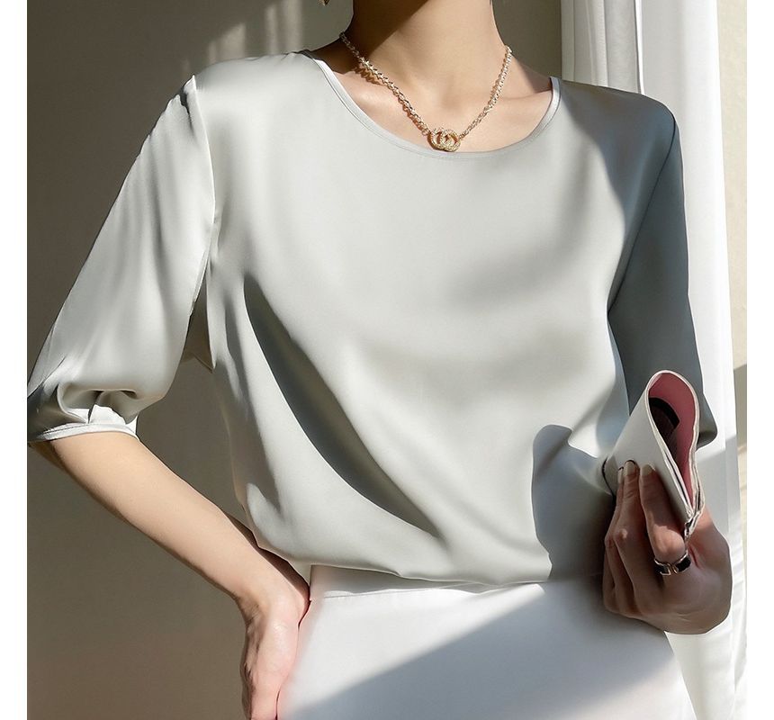 Elbow-Sleeve Boat-Neck Plain Blouse