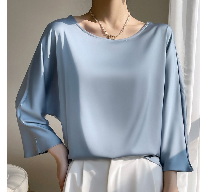 3/4-Sleeve Crew Neck Plain Blouse