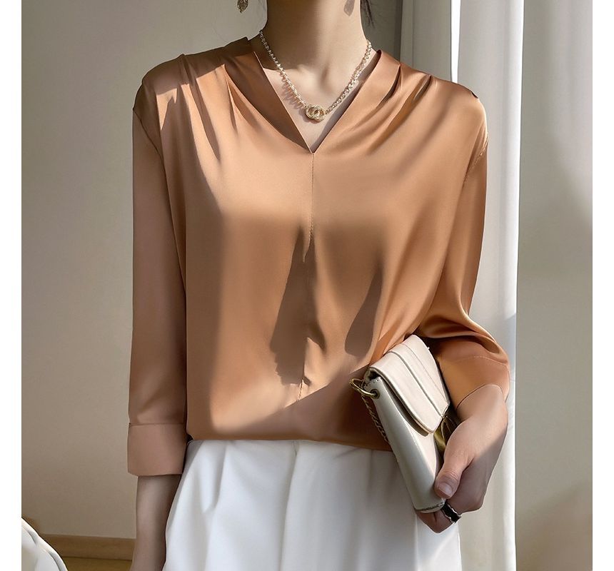 Long-Sleeve V-Neck Plain Blouse