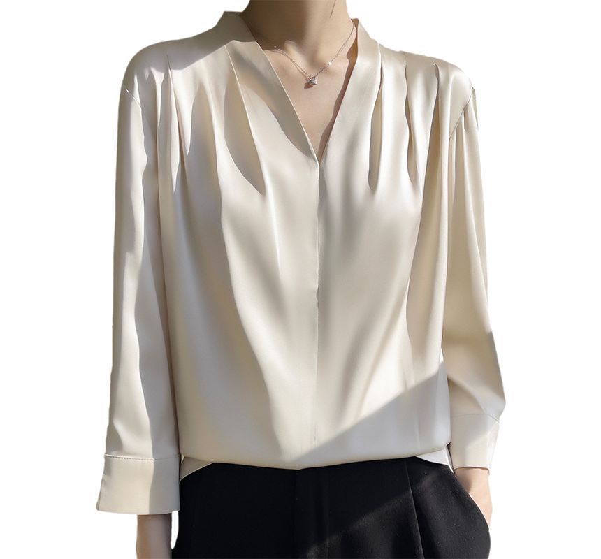 Long-Sleeve V-Neck Plain Blouse