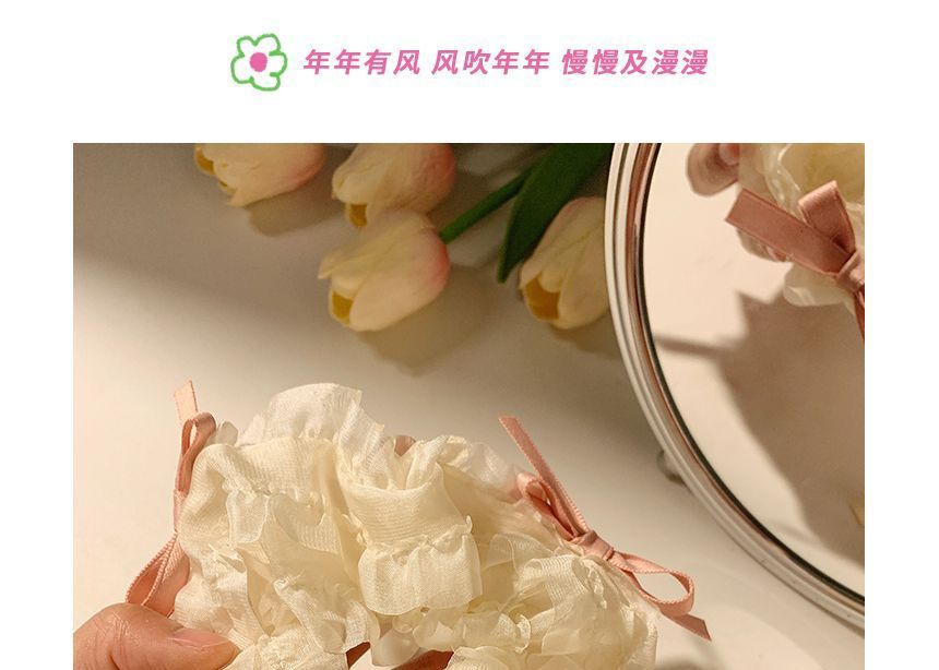 Ribbon Lace Scrunchie