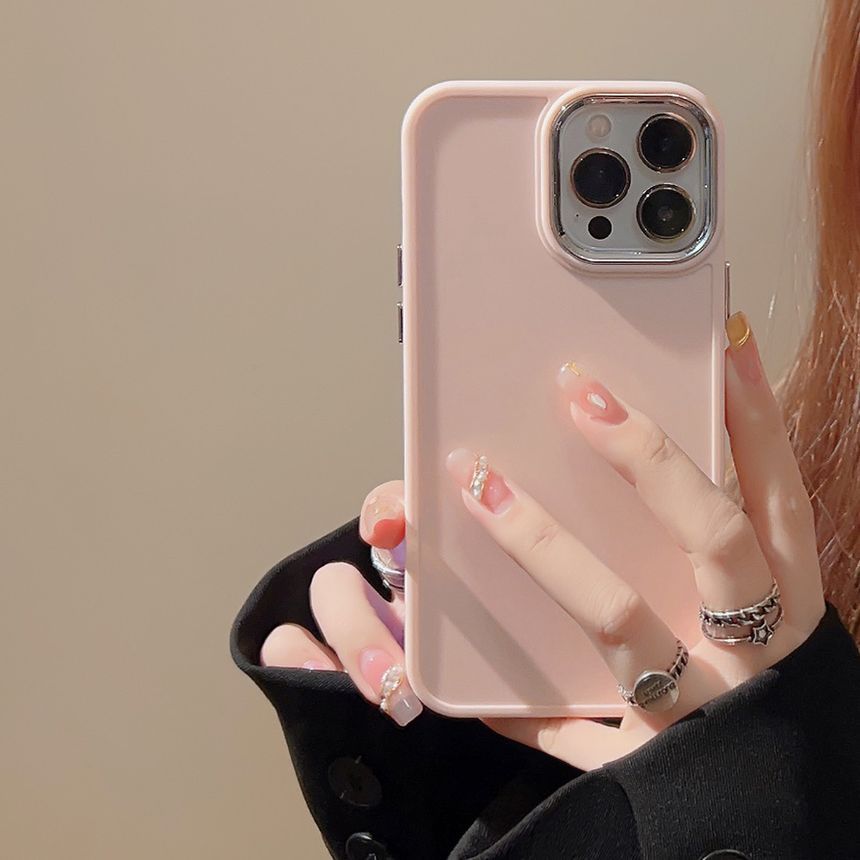 Plain Case Phone