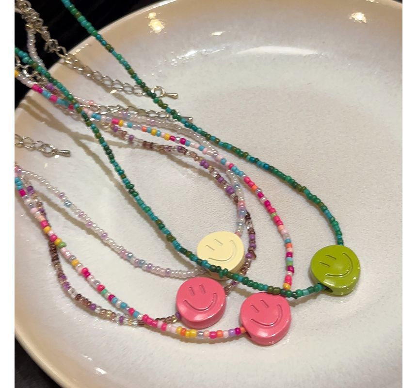 (various Pendant designs) Necklace Bead Smiley