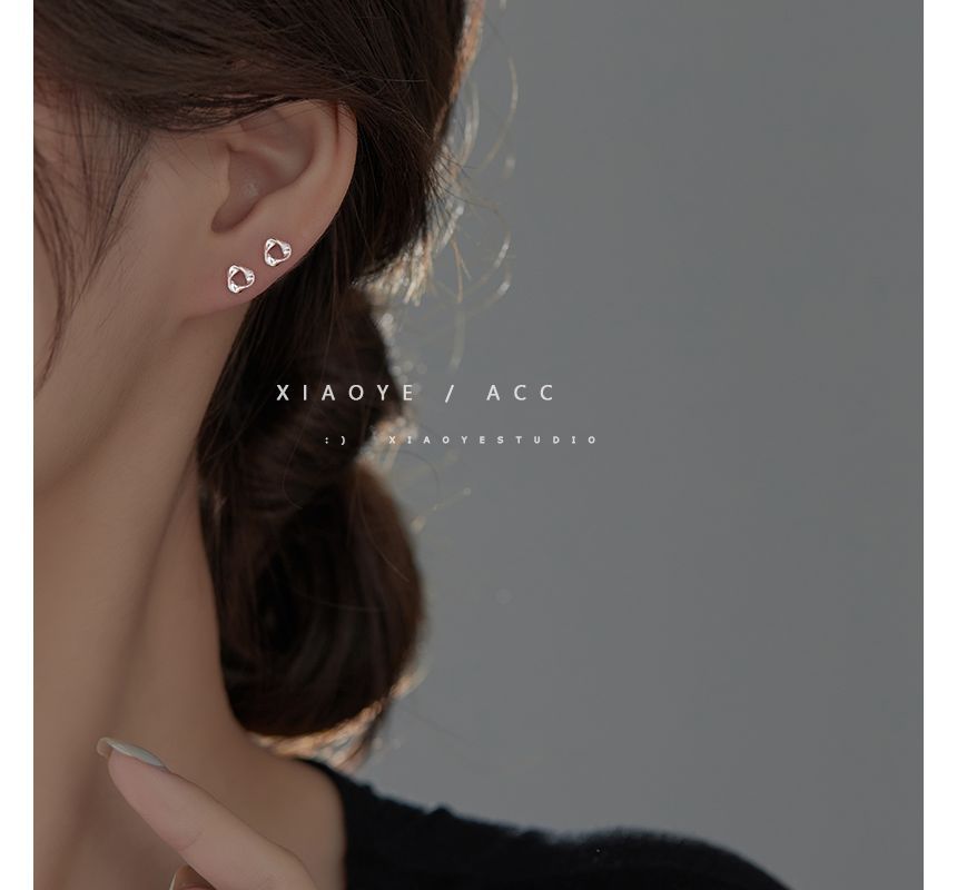 Earring Twisted Triangle Silver Sterling