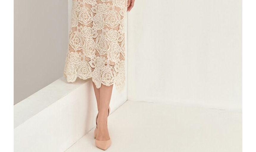 Short-Sleeve V-Neck Bow Lace Midi A-Line Dress