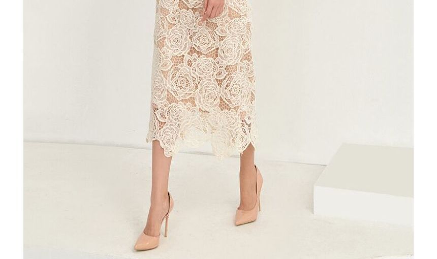 Short-Sleeve V-Neck Bow Lace Midi A-Line Dress