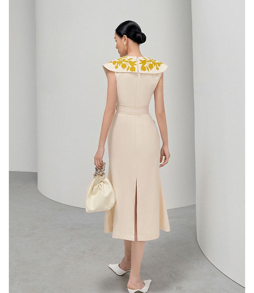 Sleeveless V-Neck Floral Midi A-Line Dress