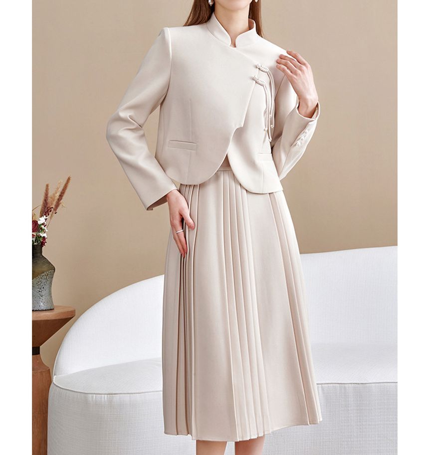 Set: Band Collar Plain Jacket + Mid Rise Plain Midi Pleated Skirt