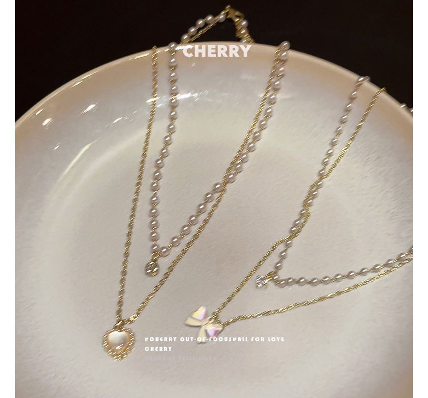 Faux Layered Pearl Necklace