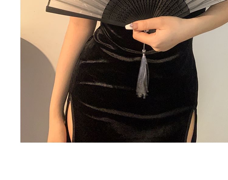 Fabric Designs) Hand Fan Floral Foldable (Various