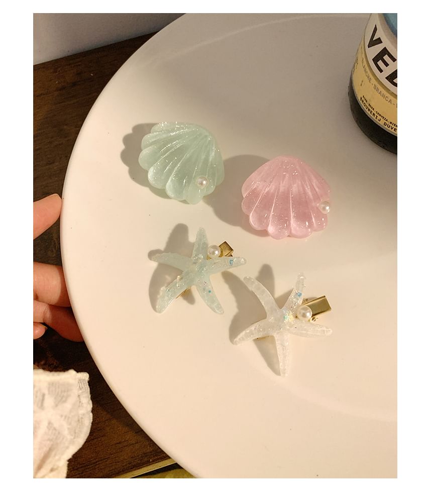 Resin Starfish Hair Shell / Clip Pearl Faux