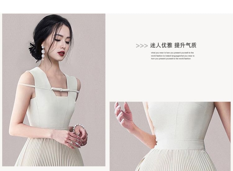 Sleeveless Square-Neck Plain Accordion Pleat Midi A-Line Dress