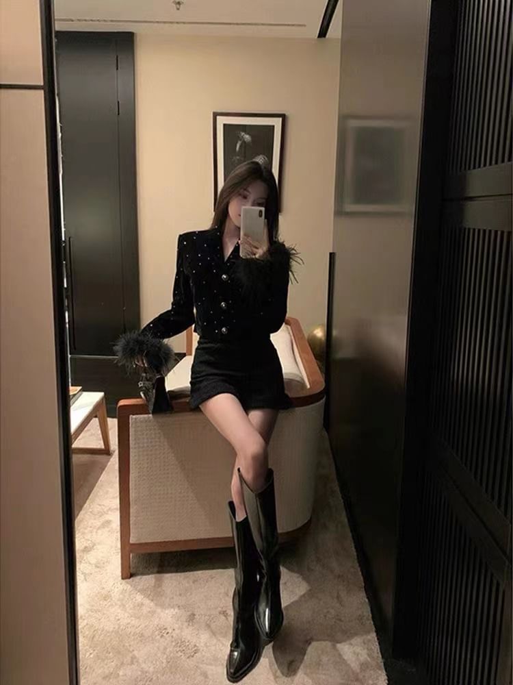 Long-Sleeve V-Neck Fluffy Trim Rhinestone Faux Pearl Buttoned Velvet Blouse