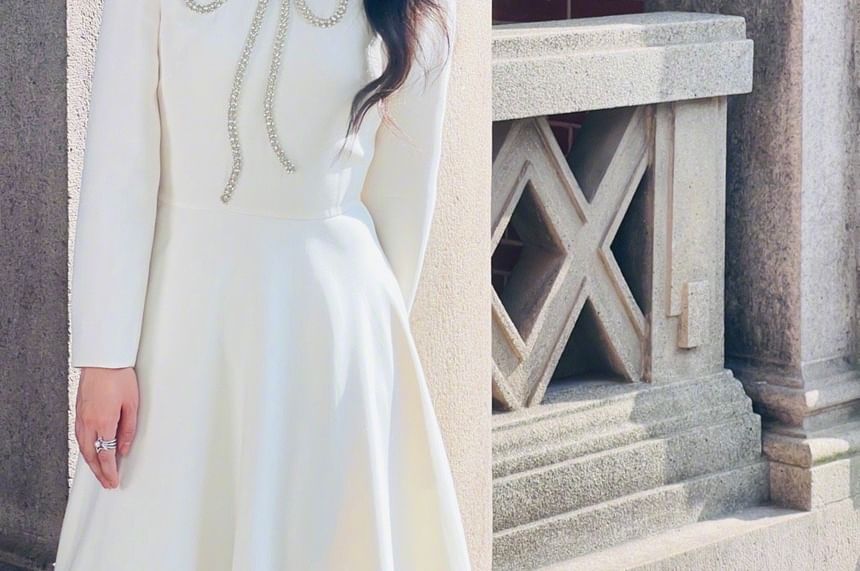 Long-Sleeve Plain Rhinestone Bow Midi A-Line Dress