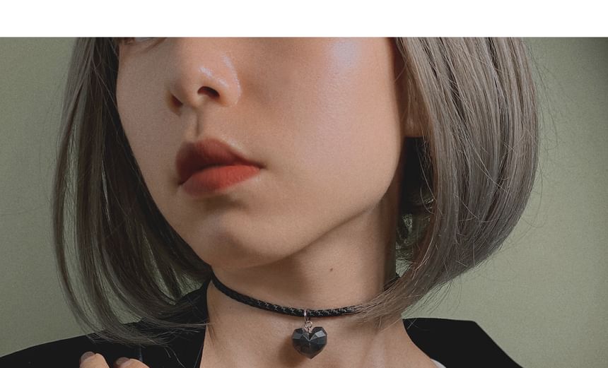 Cord Heart Pendant Choker