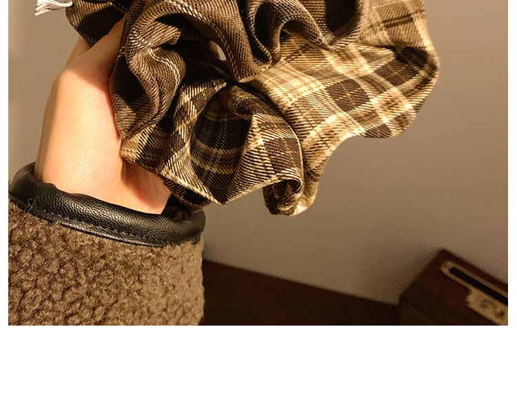 Plaid Scrunchie