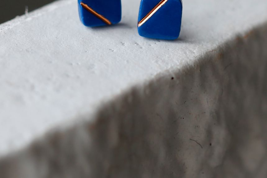 Stud Earring Square Ceramic