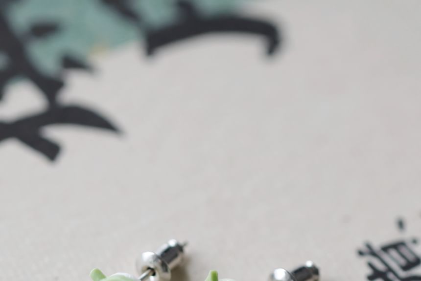 Earring Peach Stud Ceramic