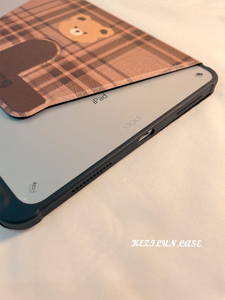 Bear Case Plaid iPad