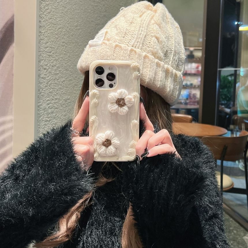 Yarn Floral Phone Case