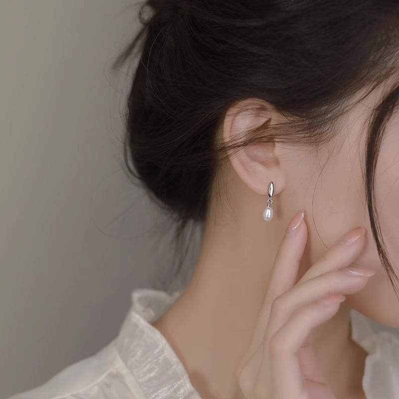 Faux Drop Earring Pearl