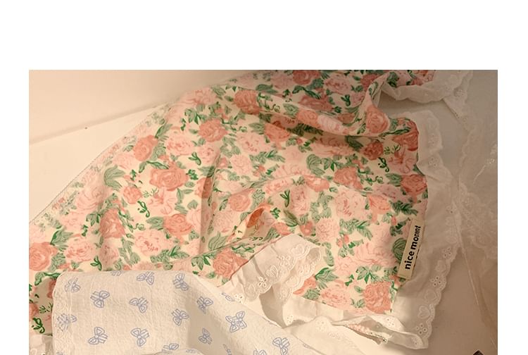 Scarf (Various Floral Print Head Designs) Triangle