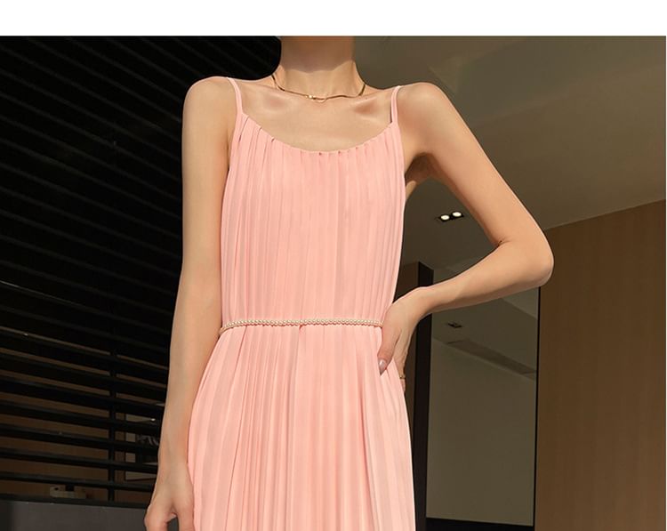 Spaghetti Strap Plain Maxi Pleated Dress