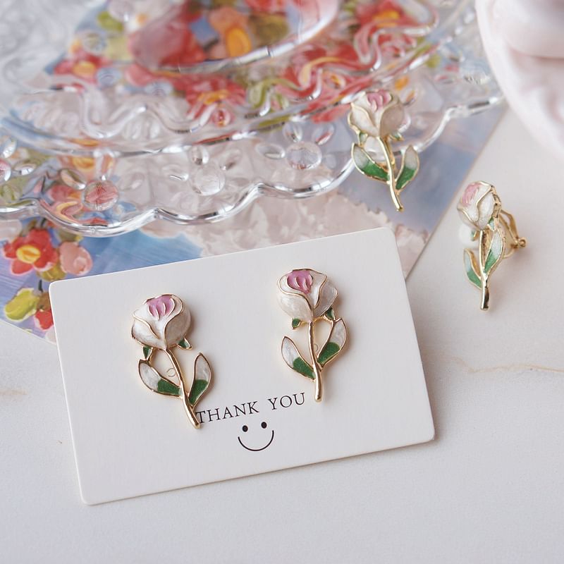 Alloy Stud Earring Floral
