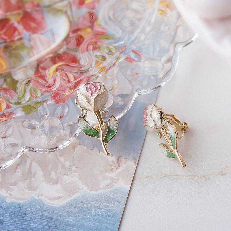 Alloy Stud Earring Floral