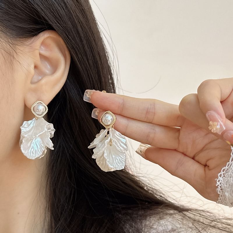 Petal Pearl Chandelier Faux Earring Alloy