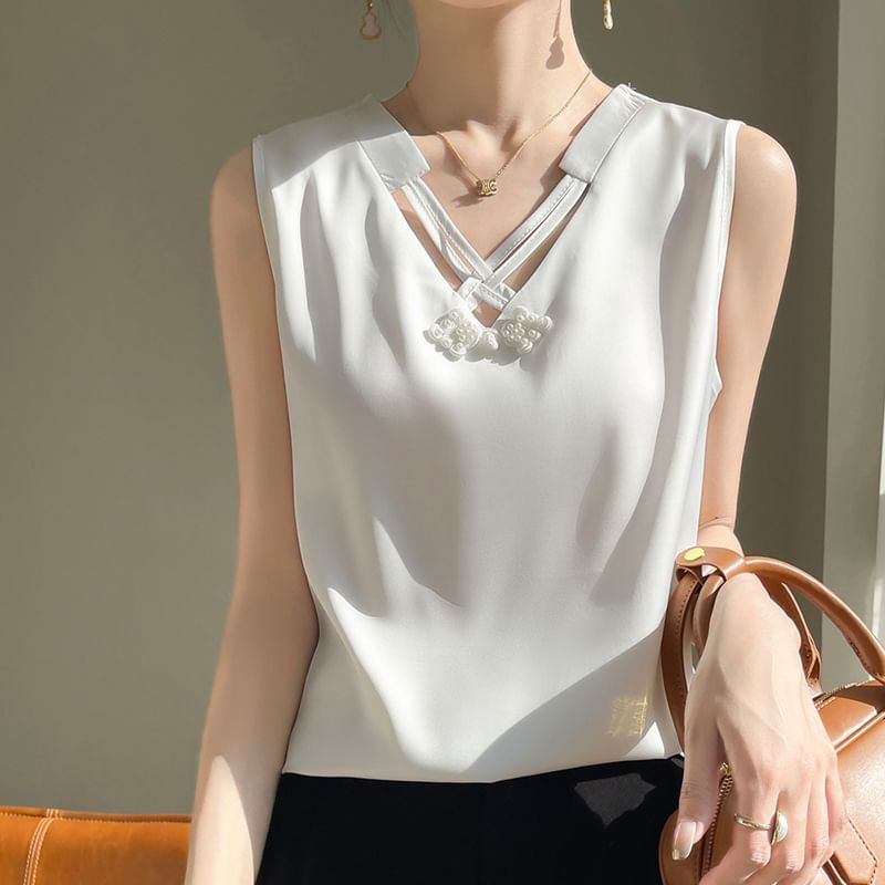 V-Neck Plain Cutout Frog Buttoned Satin Tank Top