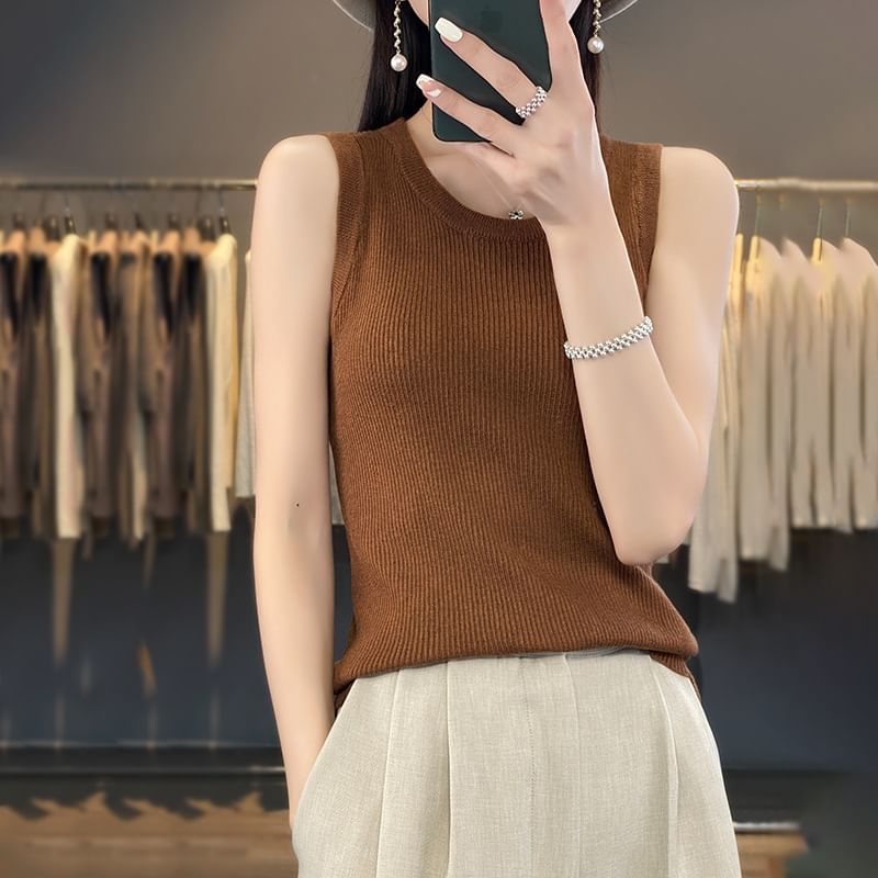 Round Neck Plain Ribbed Knit Tank Top