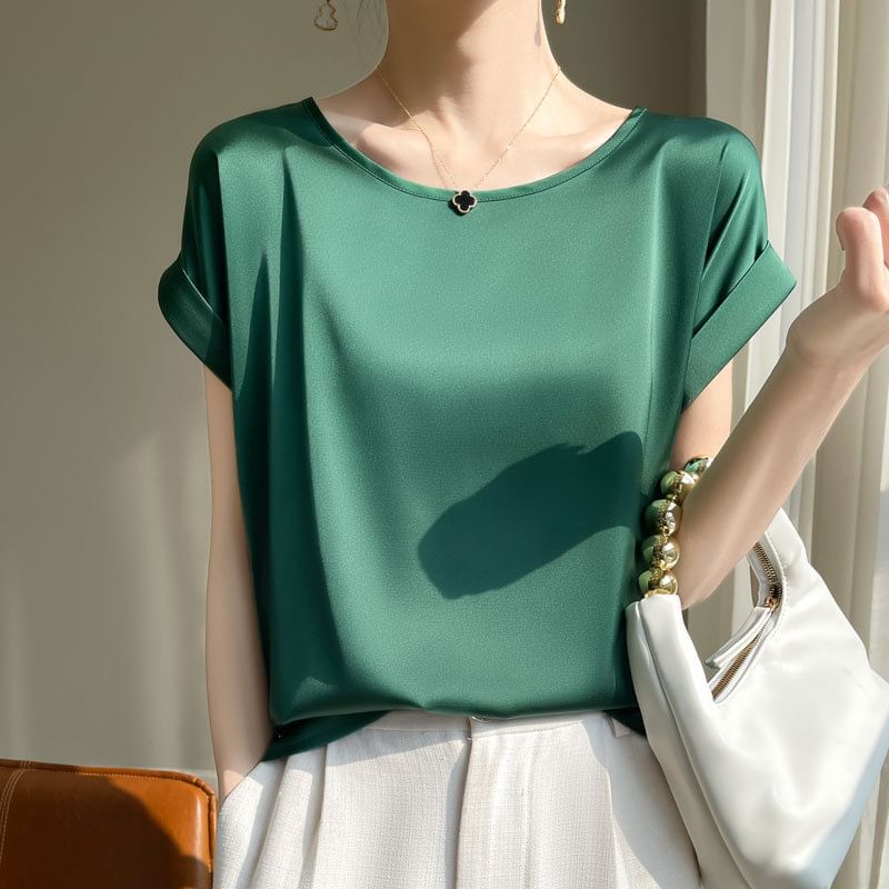 Short-Sleeve Round Neck Plain Satin T-Shirt