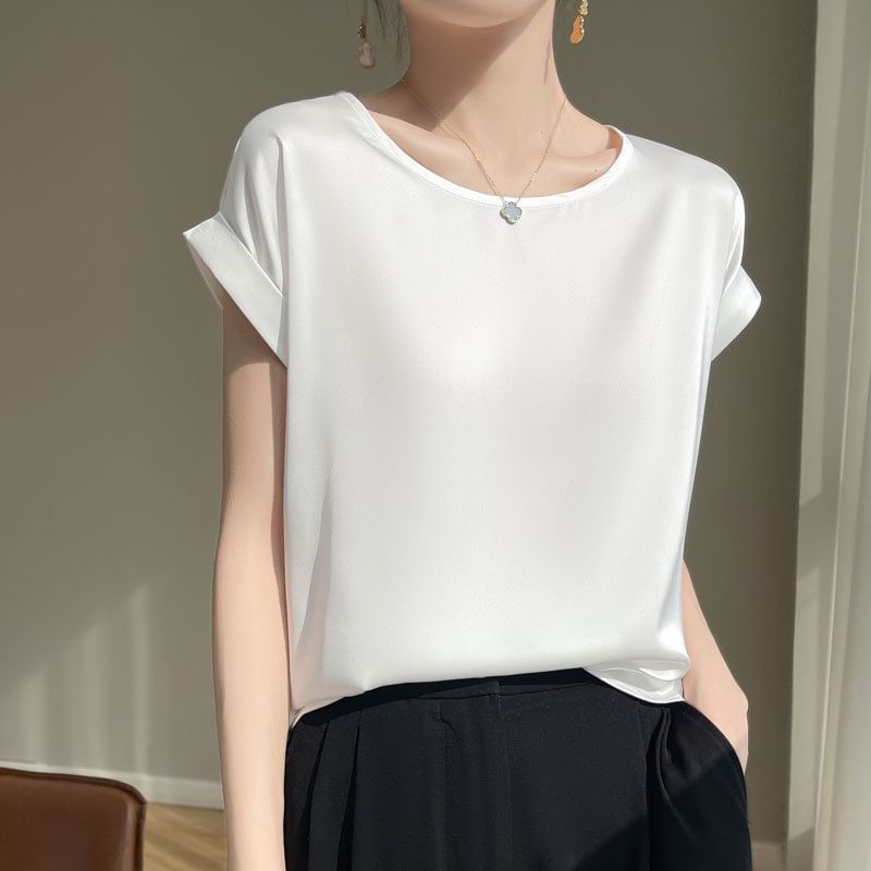 Short-Sleeve Round Neck Plain Satin T-Shirt