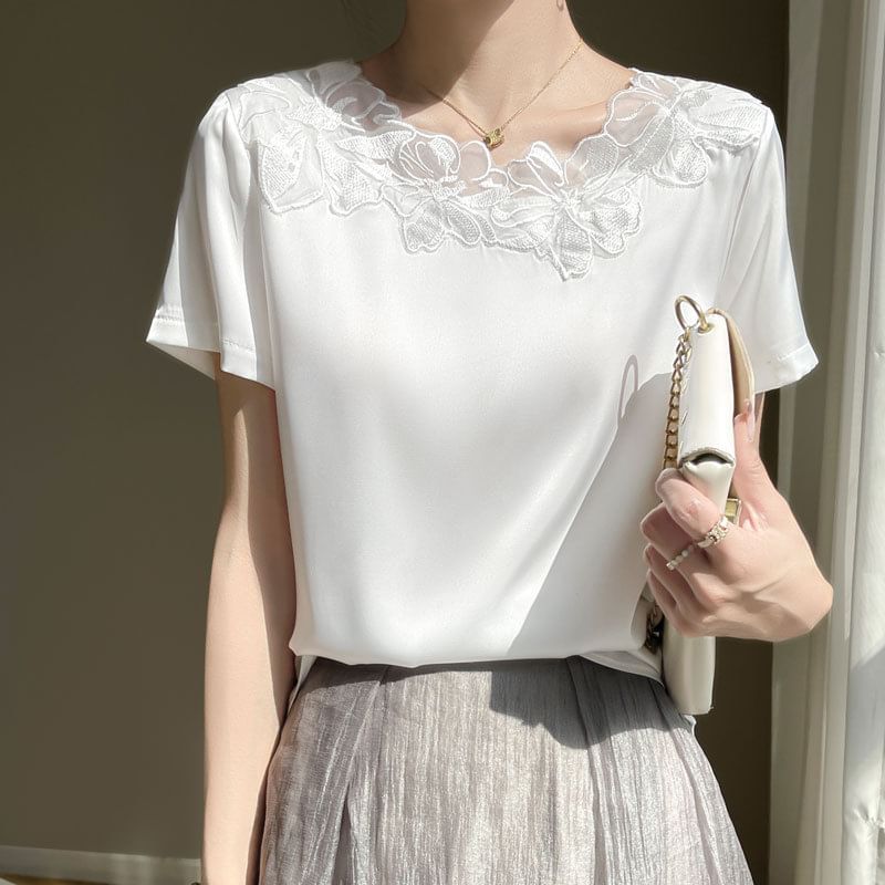 Short-Sleeve Crewneck Lace Trim Plain Tee