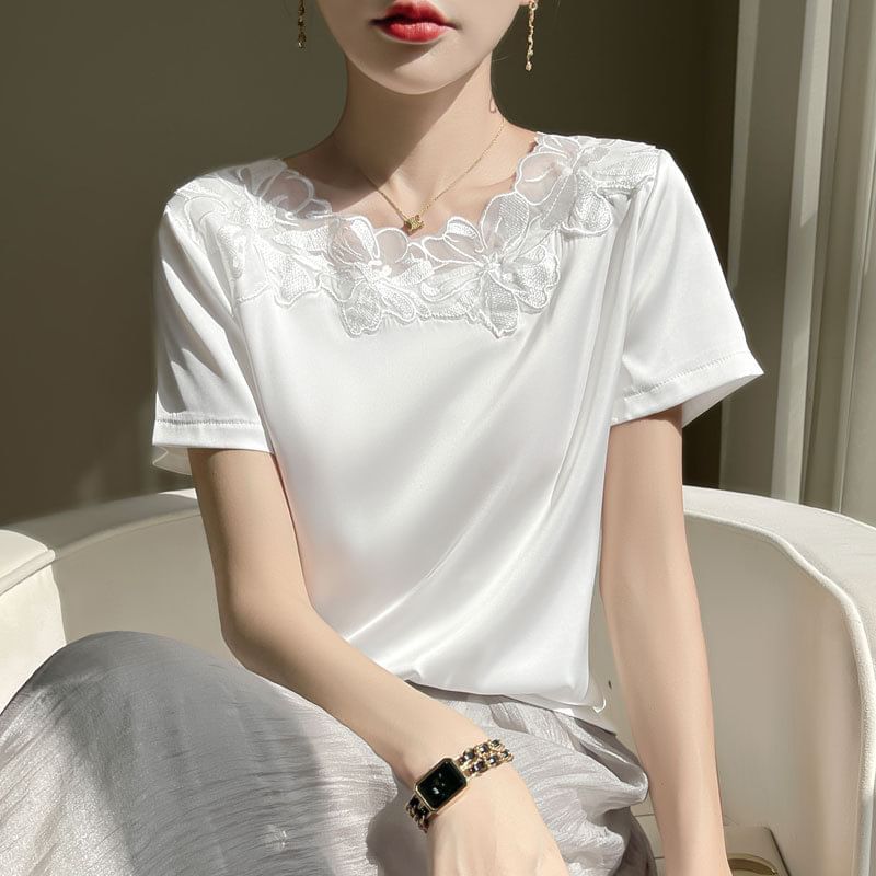 Short-Sleeve Crewneck Lace Trim Plain Tee