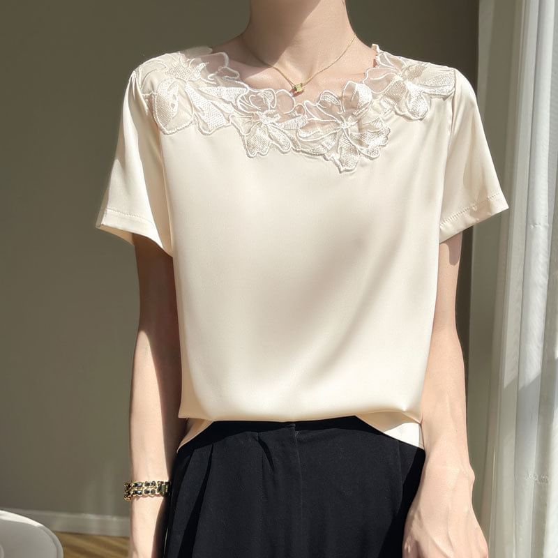 Short-Sleeve Crewneck Lace Trim Plain Tee