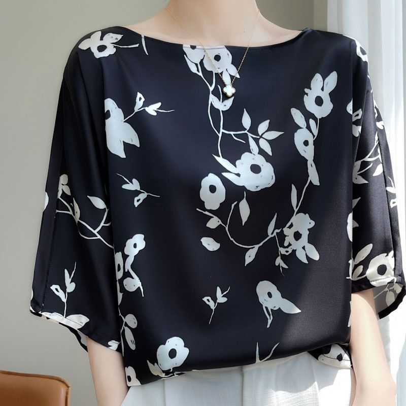 Elbow-Sleeve Crewneck Floral Print Tee