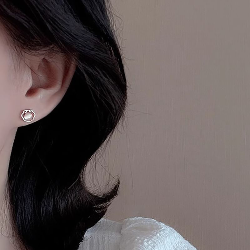 Stone Eye Cat Earring Stud