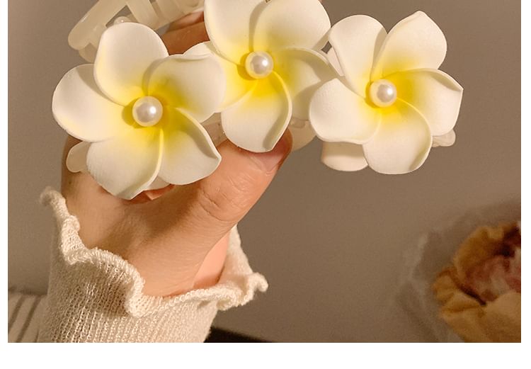 Floral Hair Claw / Clip (Various Fabric Set Tie Designs) Clips
