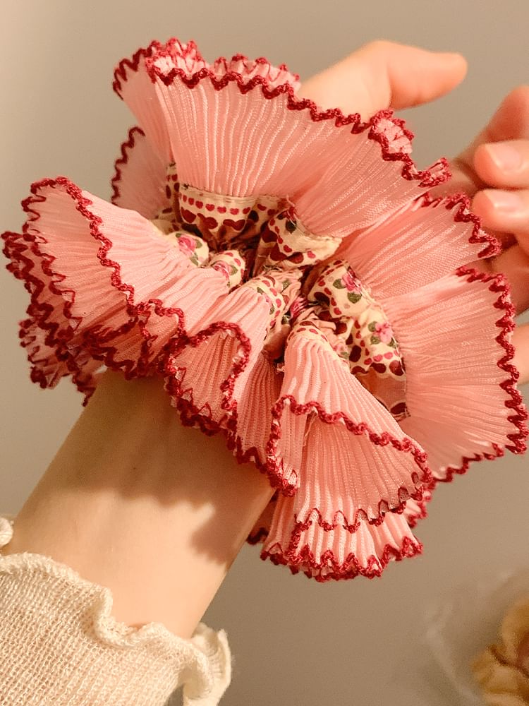 Accordion Scrunchie Fabric