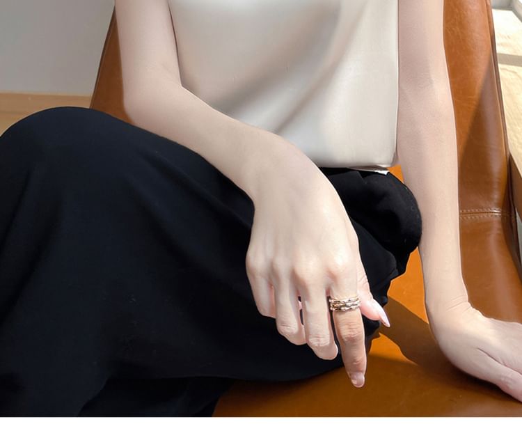 Scoop Neck Plain Satin Tank Top