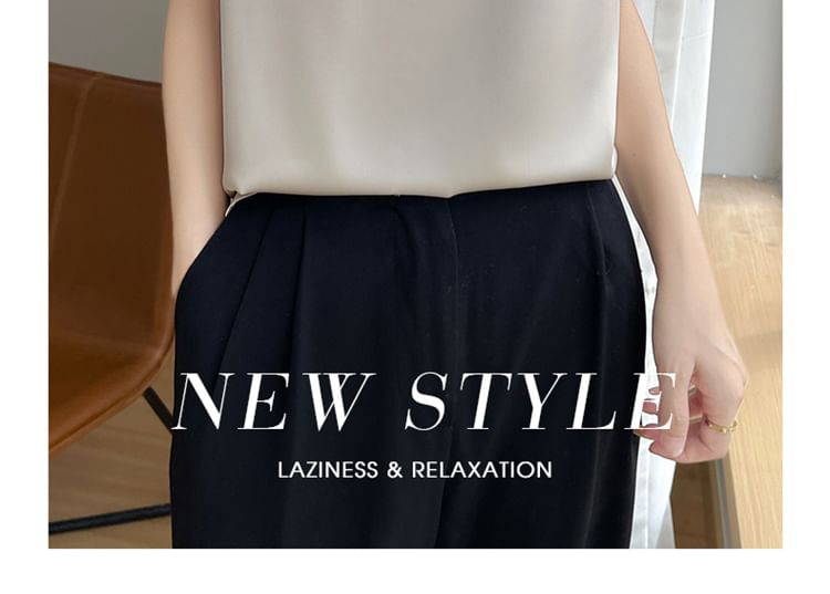 Scoop Neck Plain Satin Tank Top