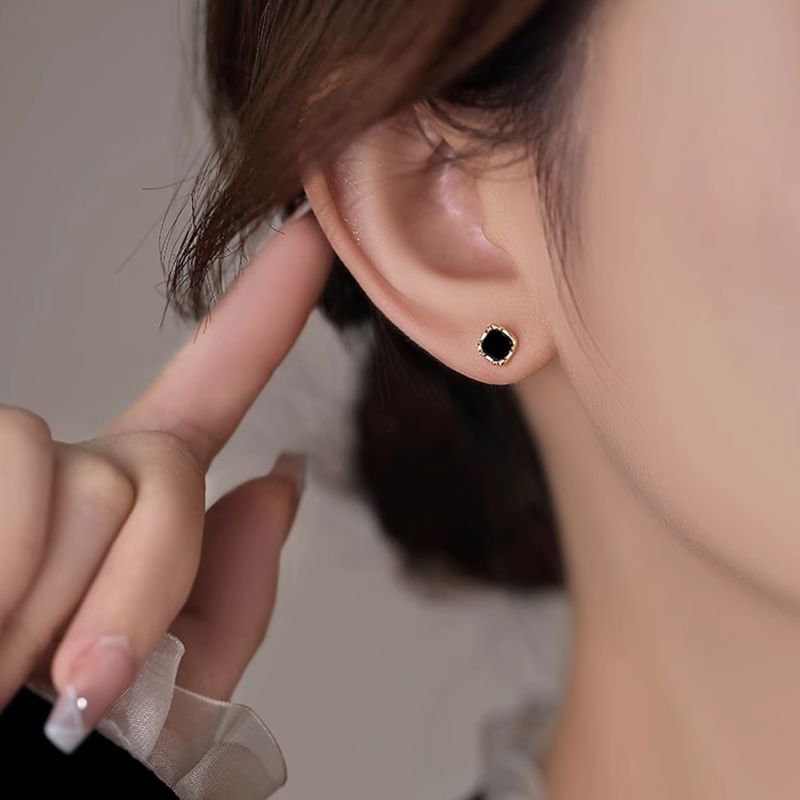 Ear Silver Square Stud Sterling