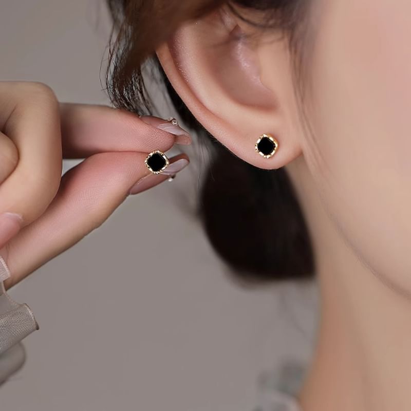Ear Silver Square Stud Sterling