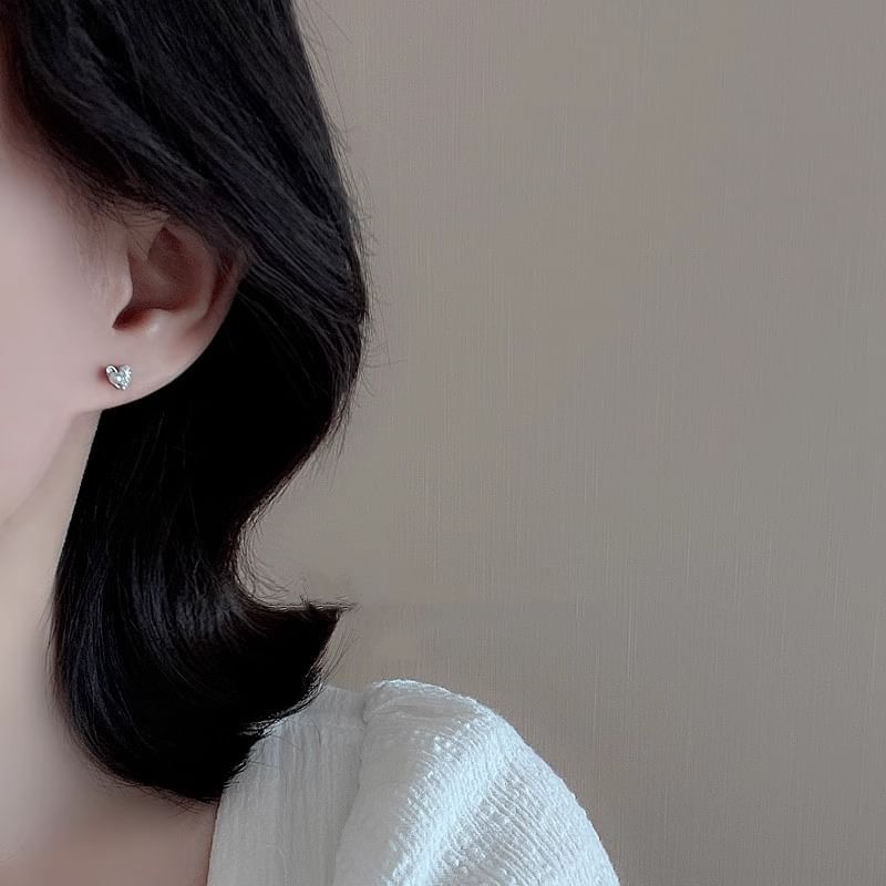 Ear Stud Heart Rhinestone