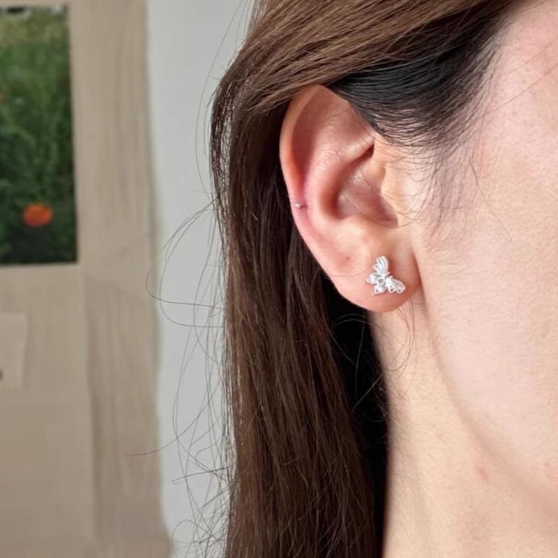Butterfly Stud Ear