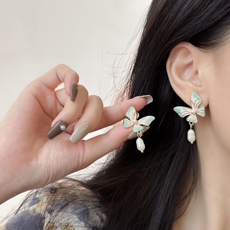 / Butterfly Pearl Faux Earring On Clip Enamel Drop